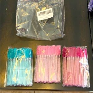 Set of 3 unopened eyelash brushes